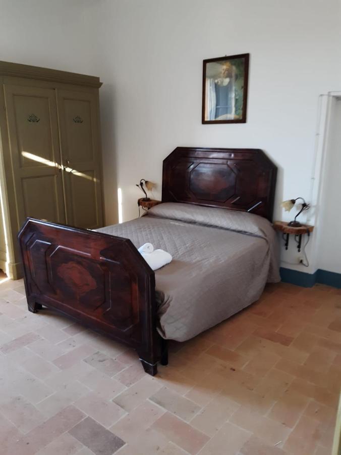 Palazzo Tuemi Apartment Castelplanio Bagian luar foto